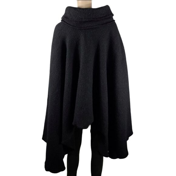 Vintage Maine Maid Design Funnelneck Black Poncho - Picture 3 of 6